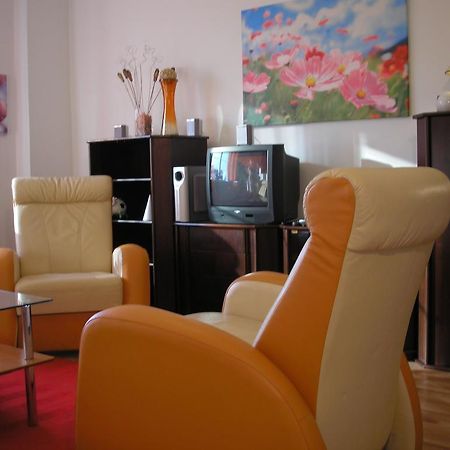 Vacation Apartment Up To 10 Bratislava Cameră foto