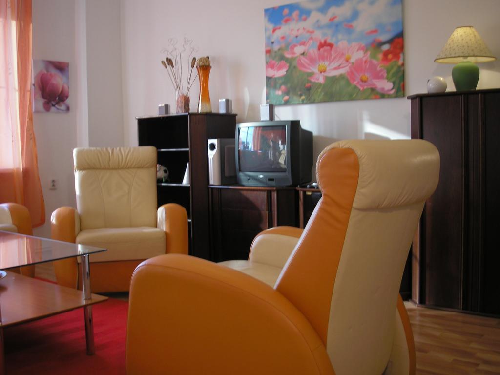 Vacation Apartment Up To 10 Bratislava Cameră foto